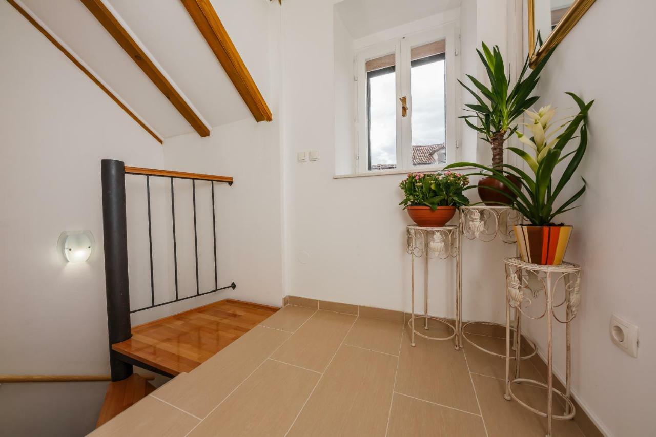 Apartman Mare Kaštela Eksteriør billede