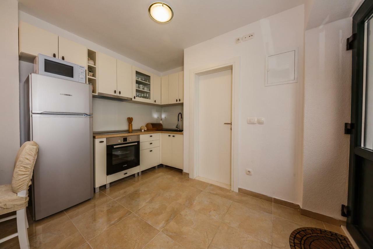 Apartman Mare Kaštela Eksteriør billede