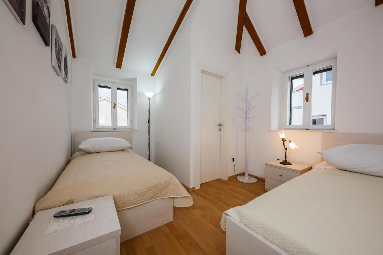Apartman Mare Kaštela Eksteriør billede